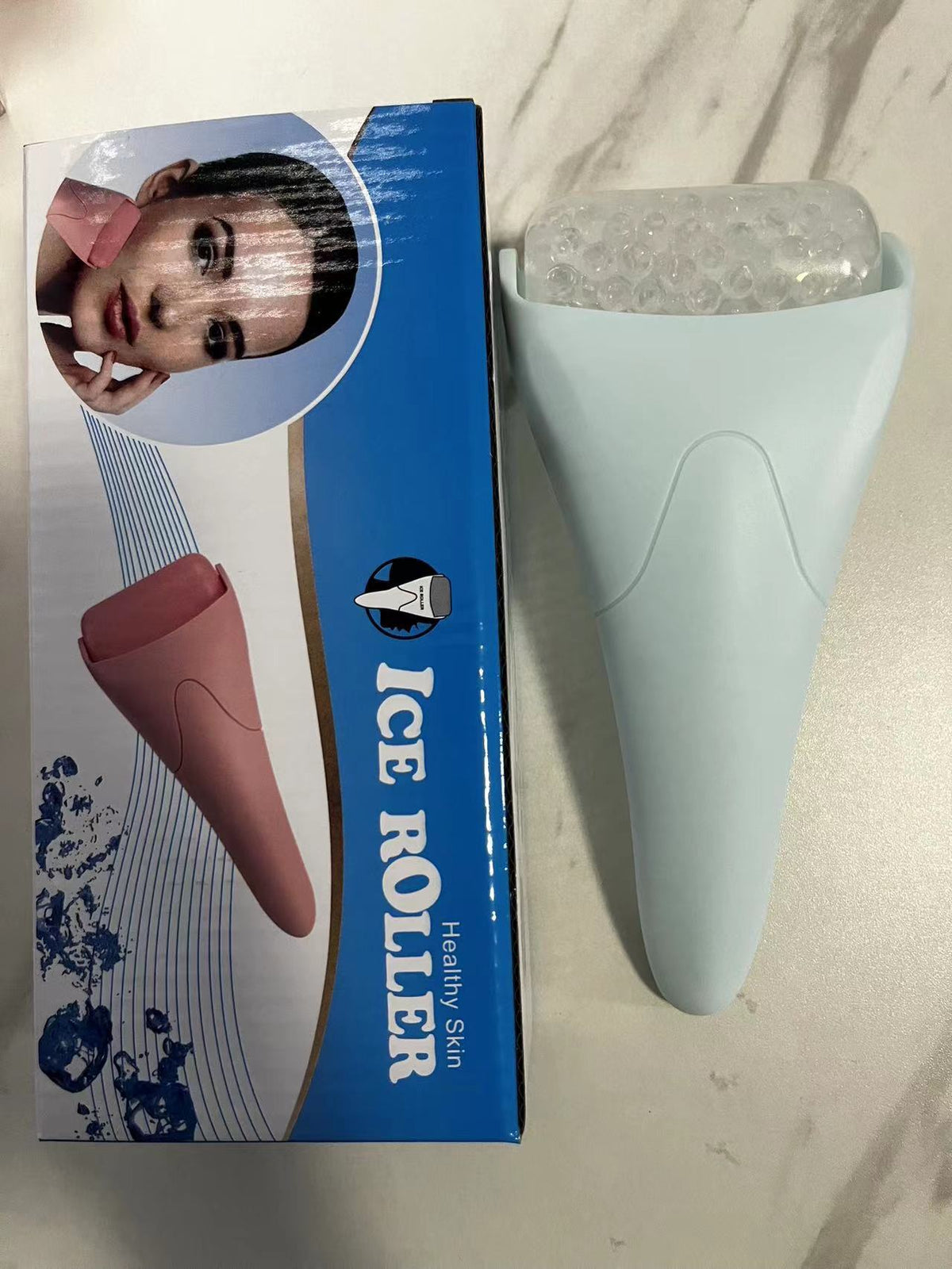 Herramienta de Masaje Facial con Rodillo de Hielo y Bolas Frías